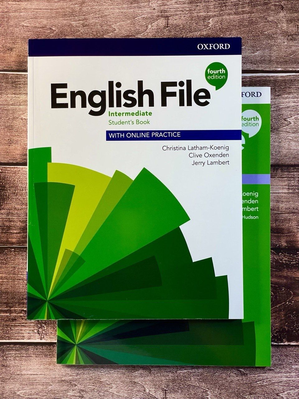 English File Intermediate (С ОНЛАЙН КОДОМ) Students book and Workbook +  онлайн код.(Fourth Edition)