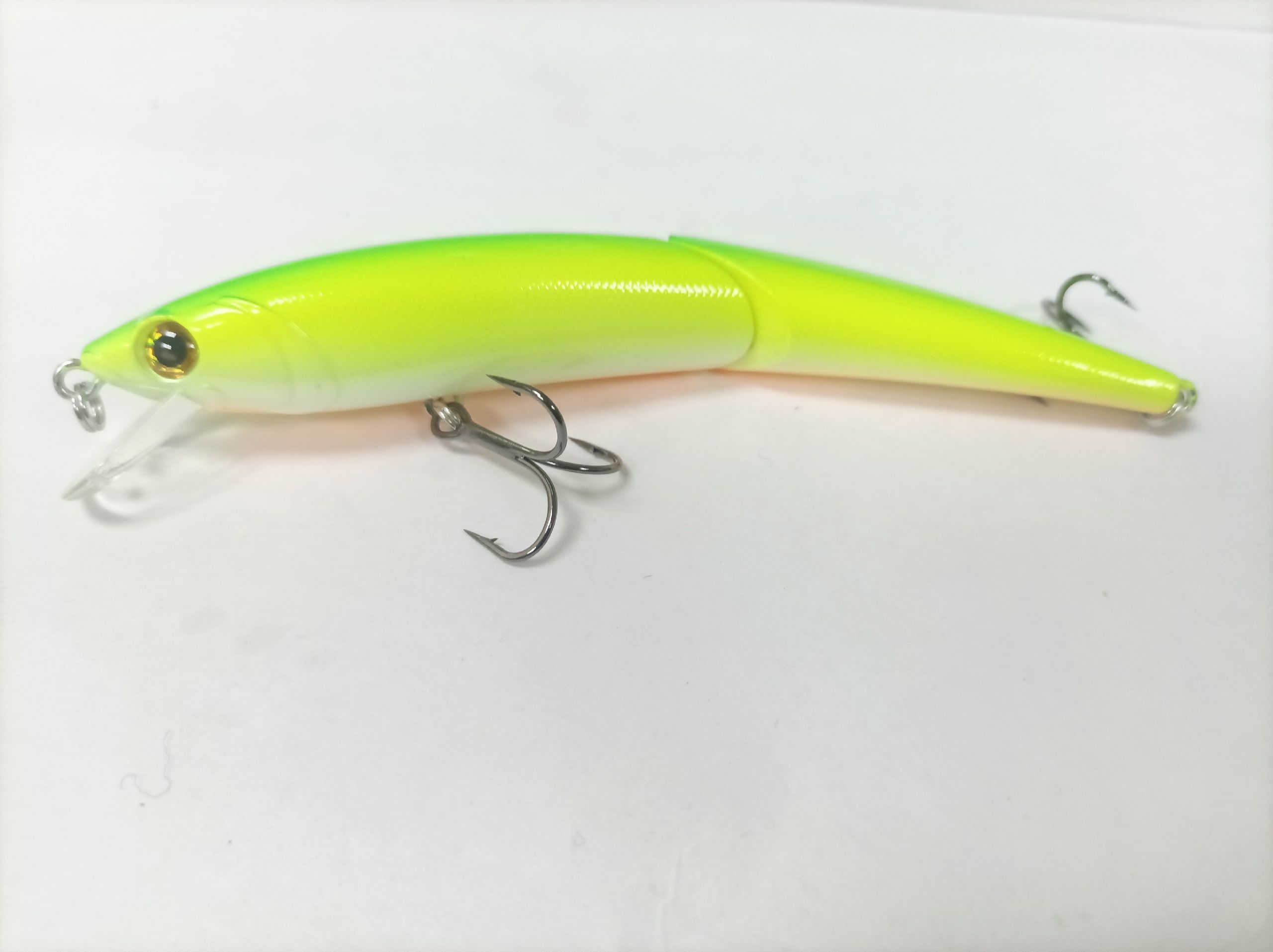 воблер смит джойнт минноу. смит тс джойнт минноу 110 ф. воблер кислотного цвета. воблер смит джойнт минноу. Smith ts joint minnow.