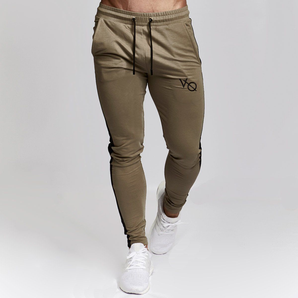 Sports trousers. Джоггинг штаны. Штаны спортивные коричневые мужские Run Sportswear. Gym Fit штаны. Pants на британском.