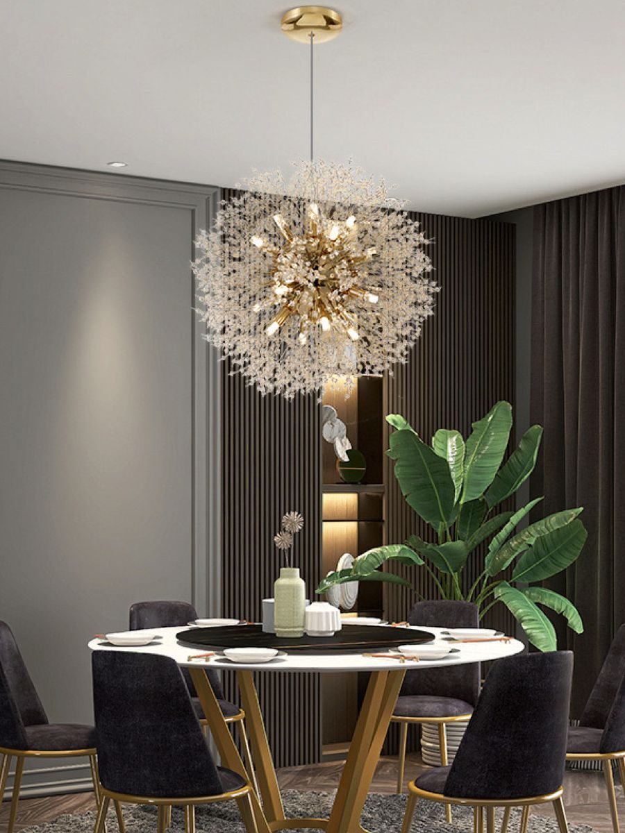 House hallow. Люстра Dandelion Chandelier. Люстра одуванчик. Люстра одуванчик в интерьере. Люстра одуванчик в интерьере гостиной.