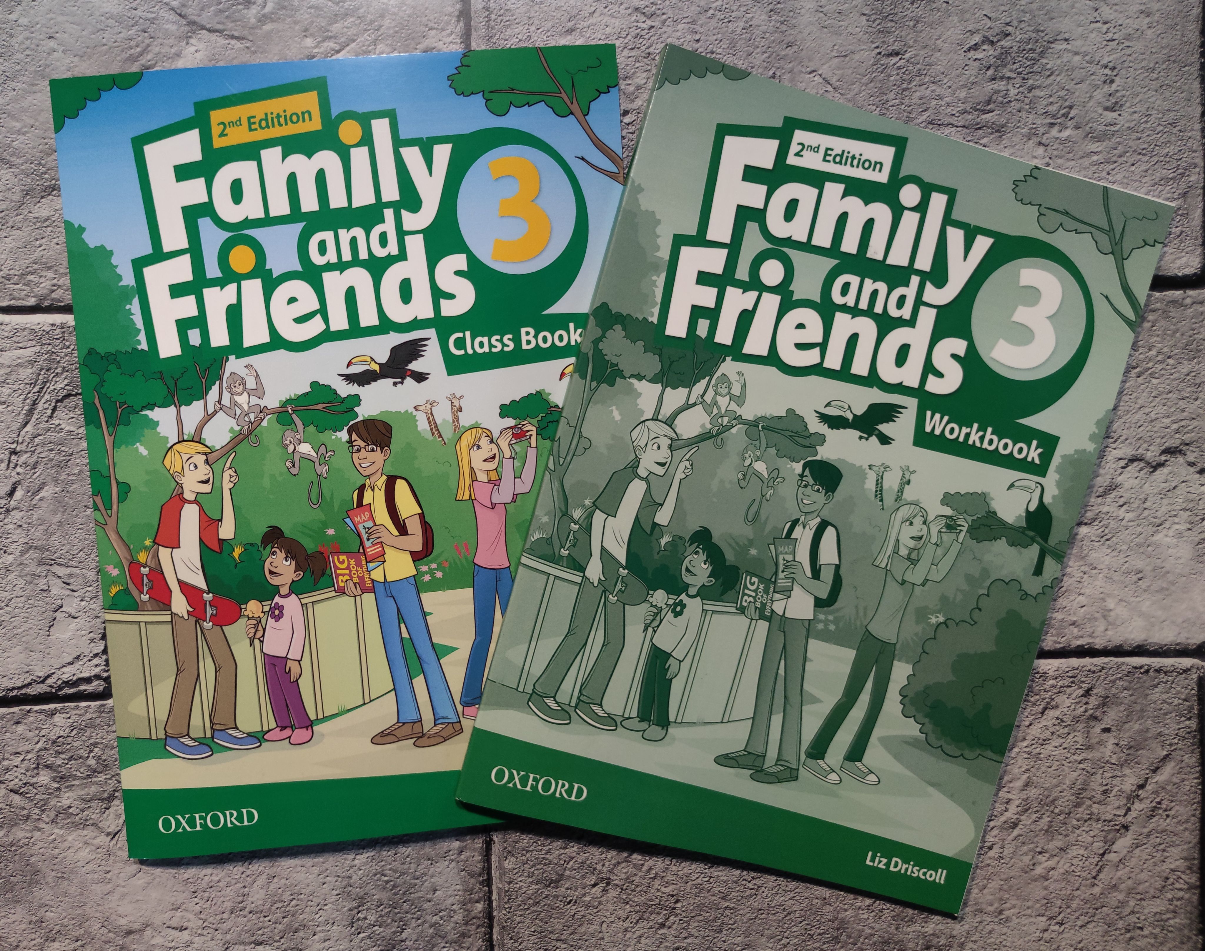 Family and friends 2 2nd Edition Classbook. Family and friends 2 class book. Family and friends 3 class book.