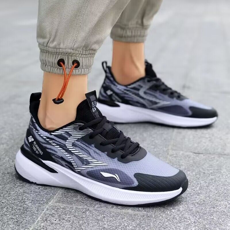 КроссовкиLI-NING