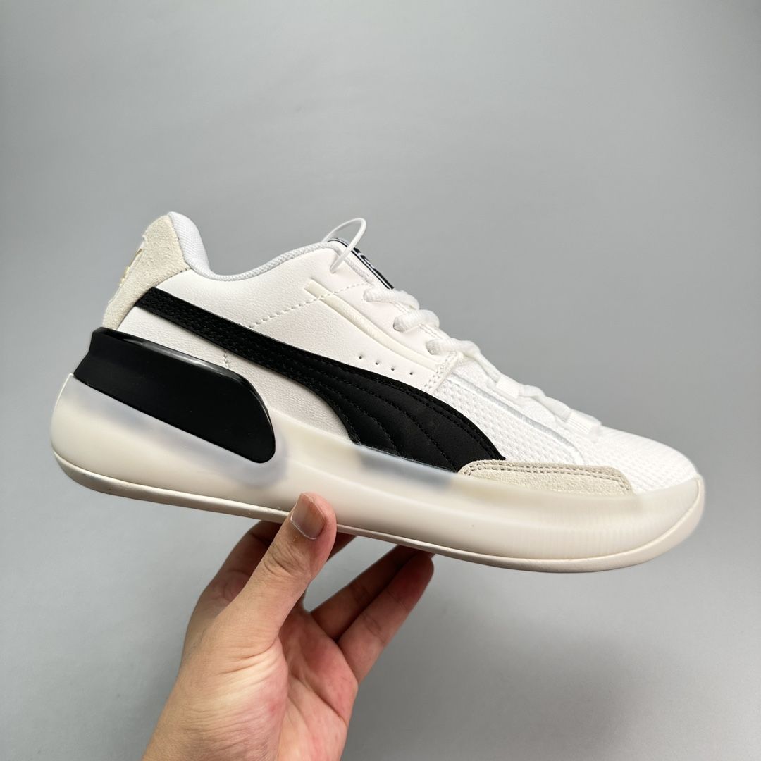 Clyde best sale puma shoes