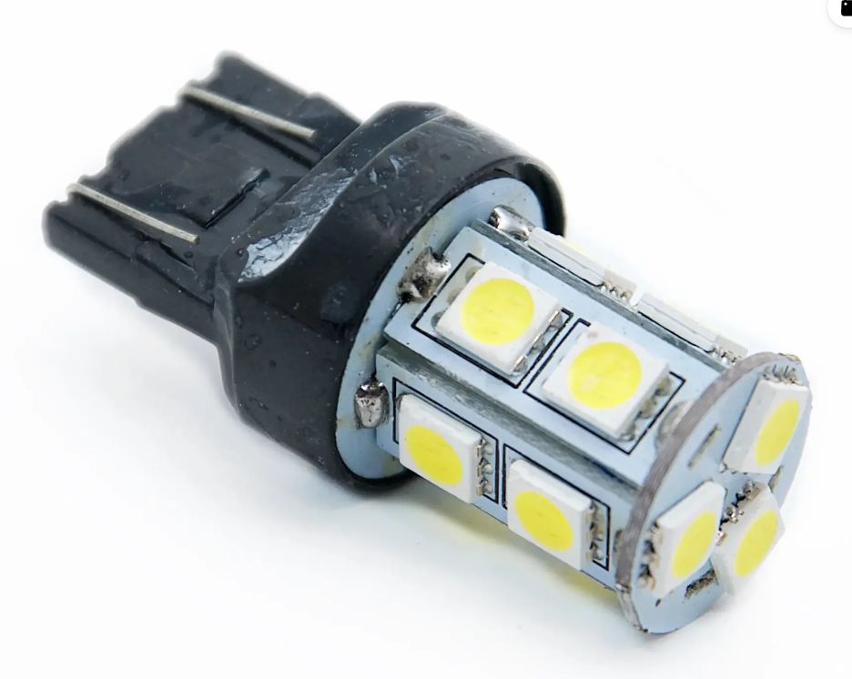 Двухконтактные лампочки светодиодные. Светодиод t20 12v w21/5w 13smd 2-конт. Белый. Светодиодная лампа т20 w21/5. Лампа светодиодная t20 двухконтактные. Светодиод 12vt20/5 б/ц 13smd 2-х конт..