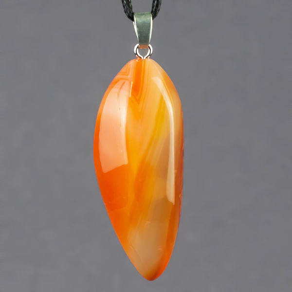 амулеты: Какие минералы притянут деньги, удачу и любовь прямо сейчас