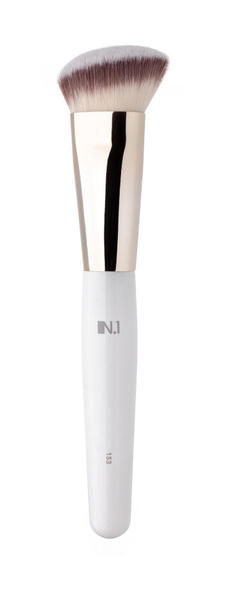 Кисть №153 / N.1 Скошенная кисть для контуринга лица из ворса таклон ...