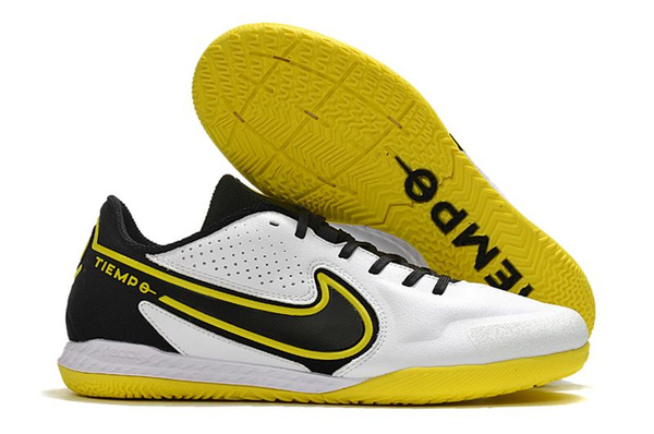 Бутсы футбольные Nike tiempo 2022