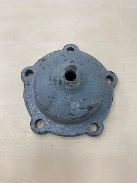 Крышка ДТ-75 колеса направляющего - арт. 77.32.104 - купить по выгодной ...