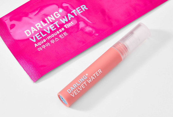 DARLING Жидкая матовая помада Velvet water - купить с доставкой по ...