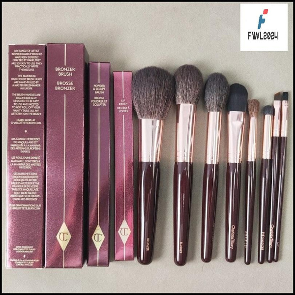 Charlotte Tilbury Набор кистей для макияжа - купить с доставкой по ...