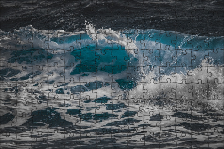 Слушать плещется вода. Брызги моря. Всплеск волны. Брызги моря. Слушать плещется вода.