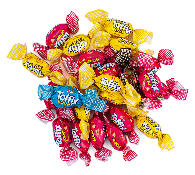 Жевательные конфеты Toffix кислый микс 300 гр. — купить в интернет ...