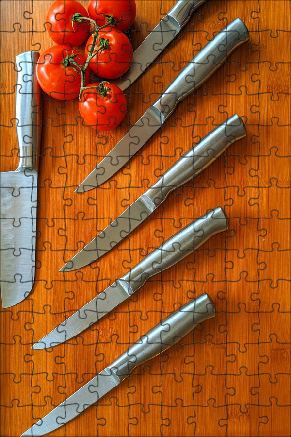 Нож для помидоров. Томатный нож. Специальный ножик для помидоров. Нож для помидоров фото.