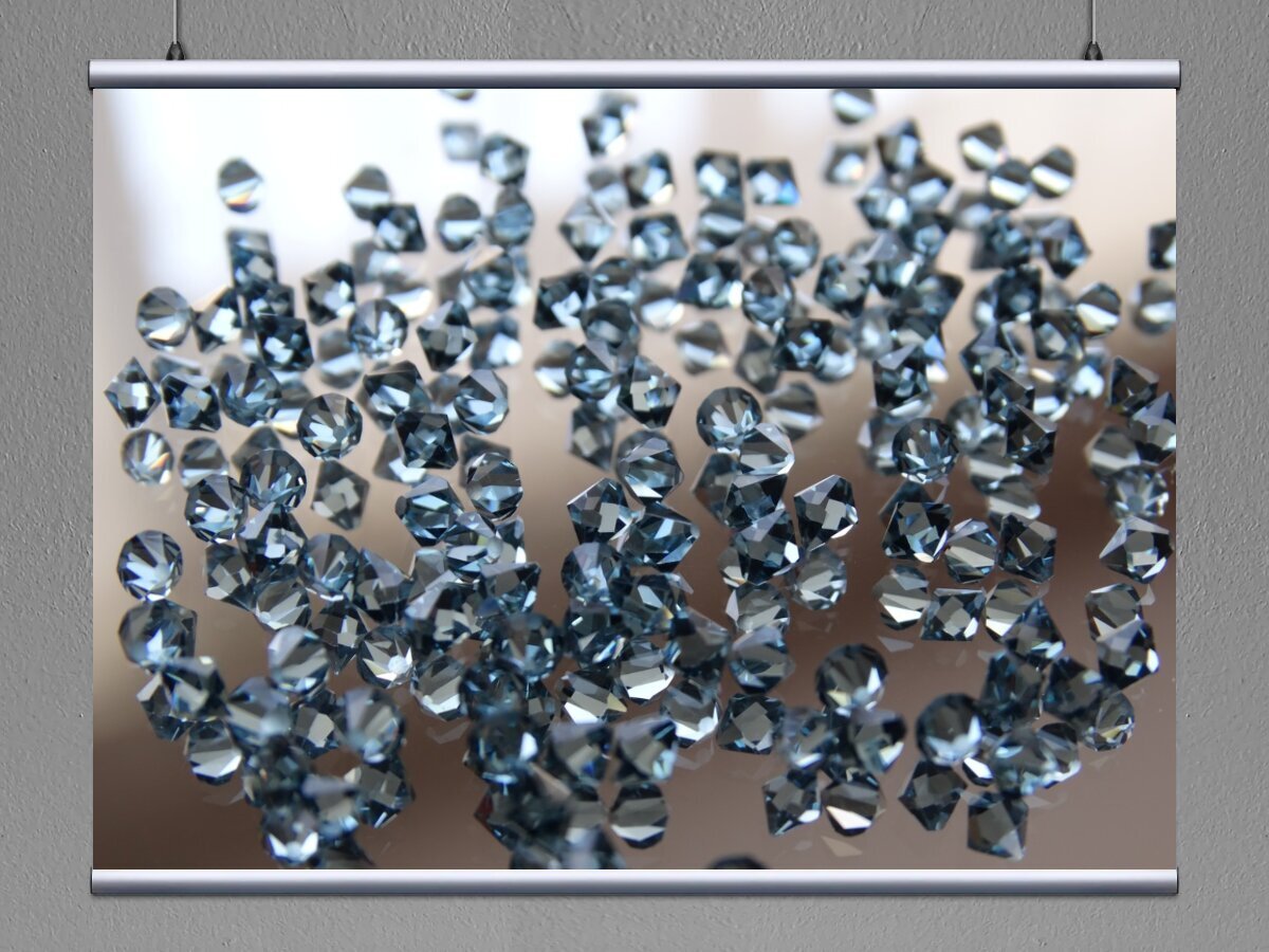 Цирконий металл в ювелирных изделиях фото