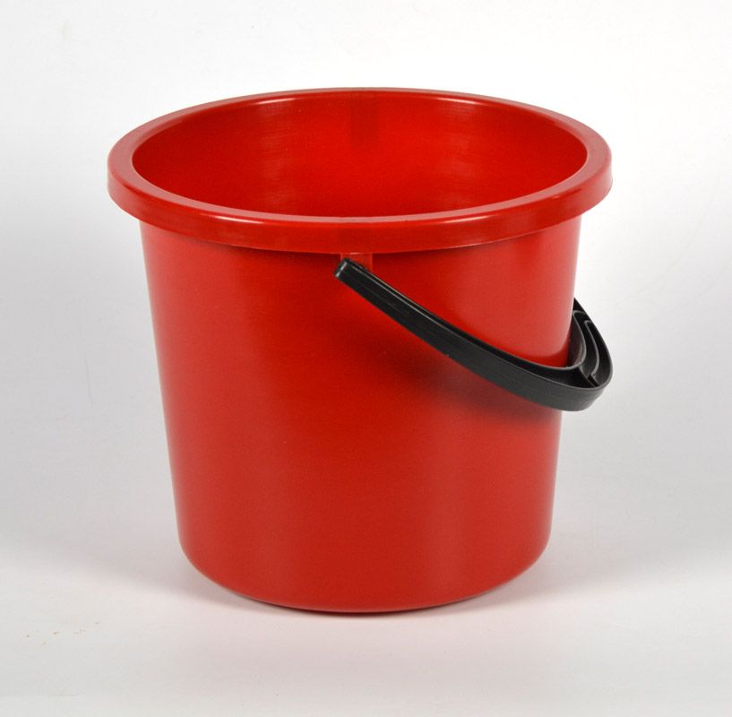 Ведро хозяйственное. Черное. Ведро хозяйственное. Ведро м-пластика 100542_255 11 л. Ведро хозяйственное.