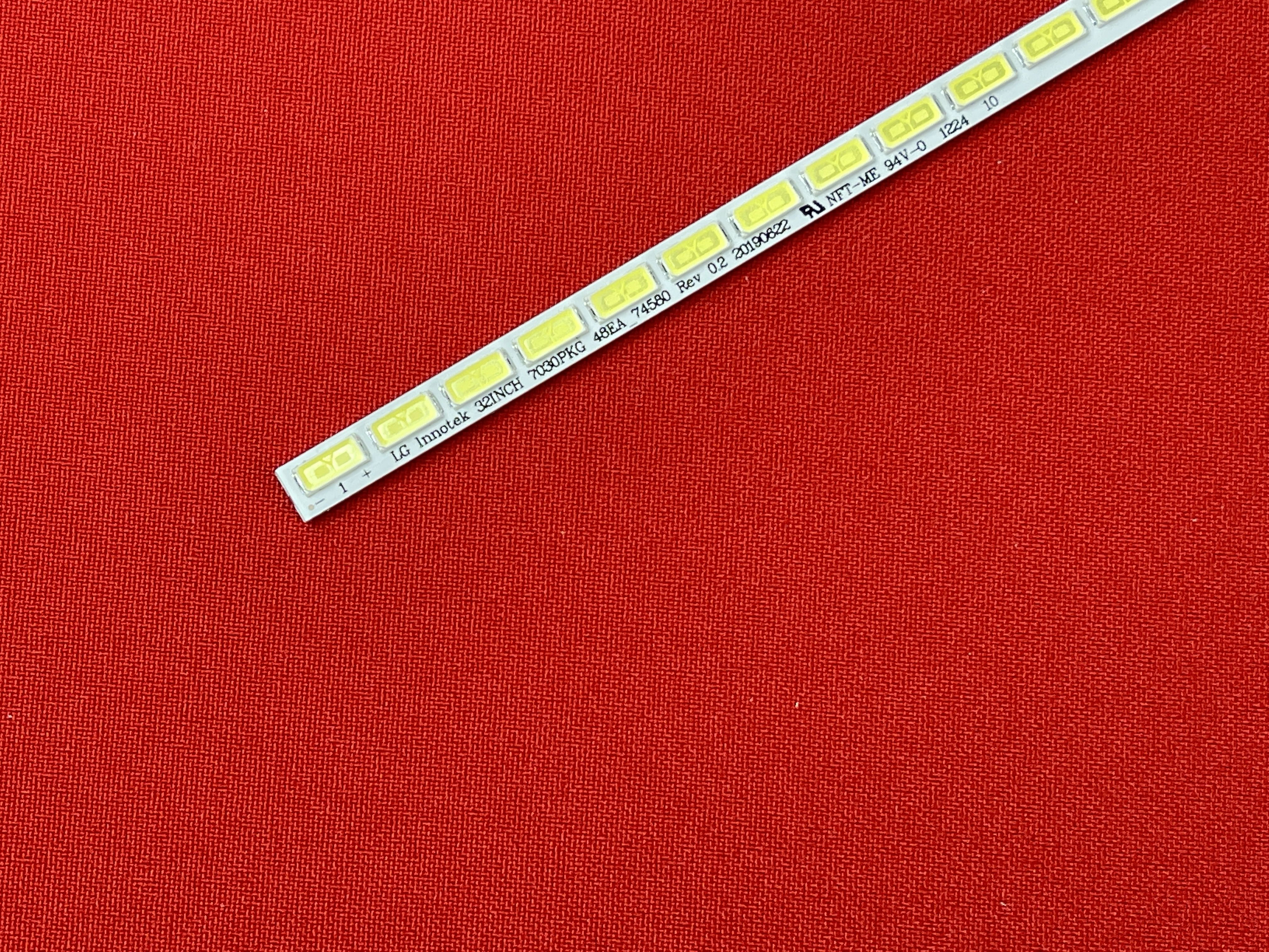 LED подсветка 32inch 7030PKG для тв LG 32LS561T 32LS560T 32LS5600 32LS5610, PANASONIC TX-LR32EM5A, PHILIPS 32PFL3517T/60 32PFL4007T/60