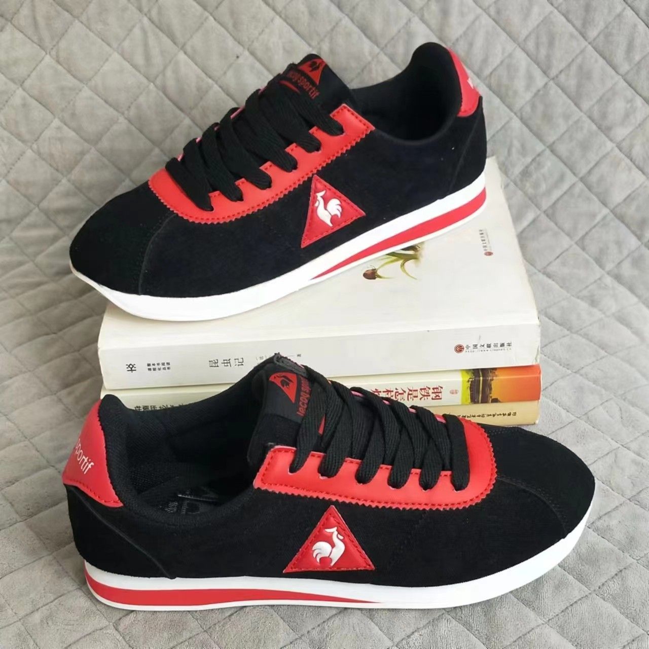 Коку ле. Le coq Sportif кроссовки мужские с пластиковым задником.