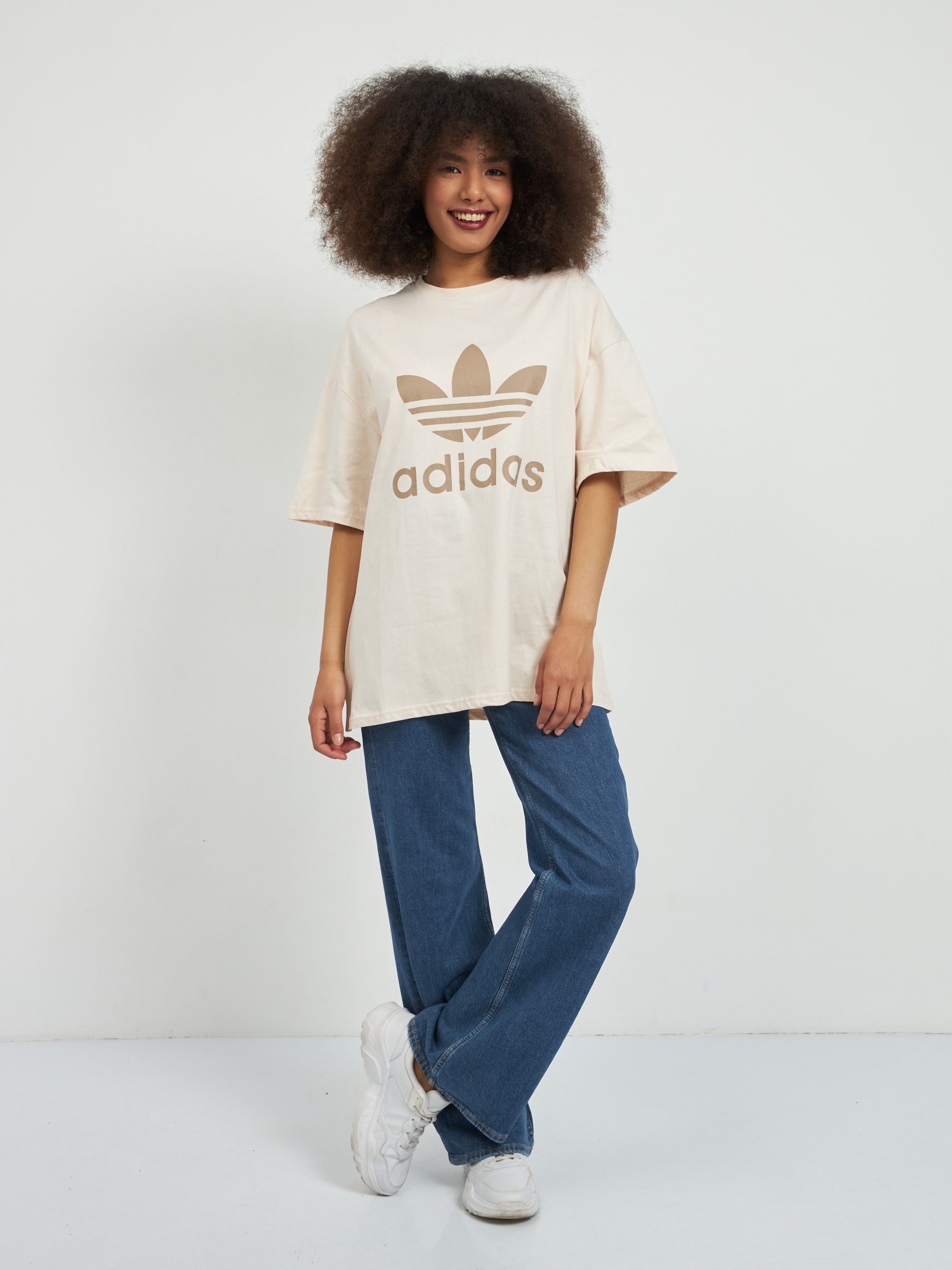 Футболка Oversized adidas женская