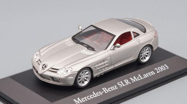 Maquette De Collection Mercedes SLR McLaren 1/43 - IXO Atlas - Voiture Mythique 2003 - Modèle Détaillé
