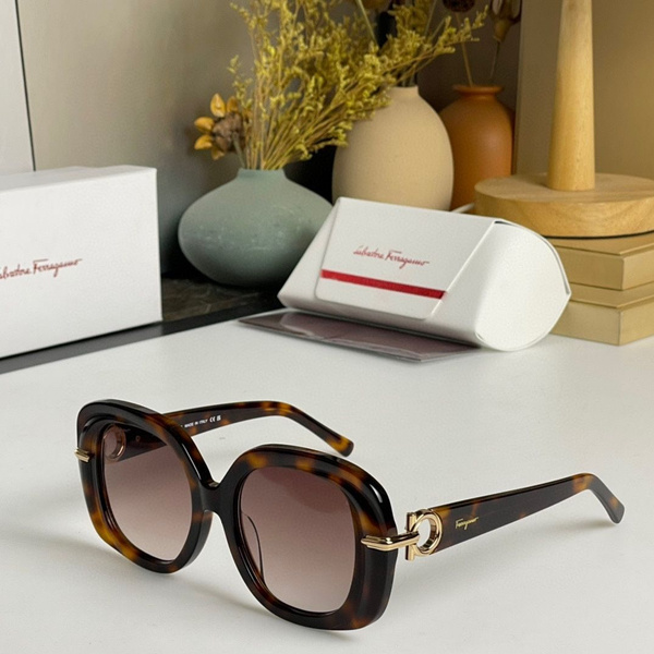 Salvatore Ferragamo Очки солнцезащитные - купить с доставкой по ...