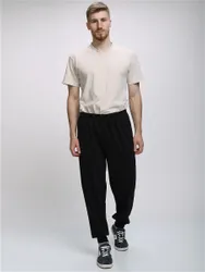 Кальсоны мужские. Посадка средняя. По поясу утяжка резинкой, по низу манжета. Фактура материала - трикотаж с  ...