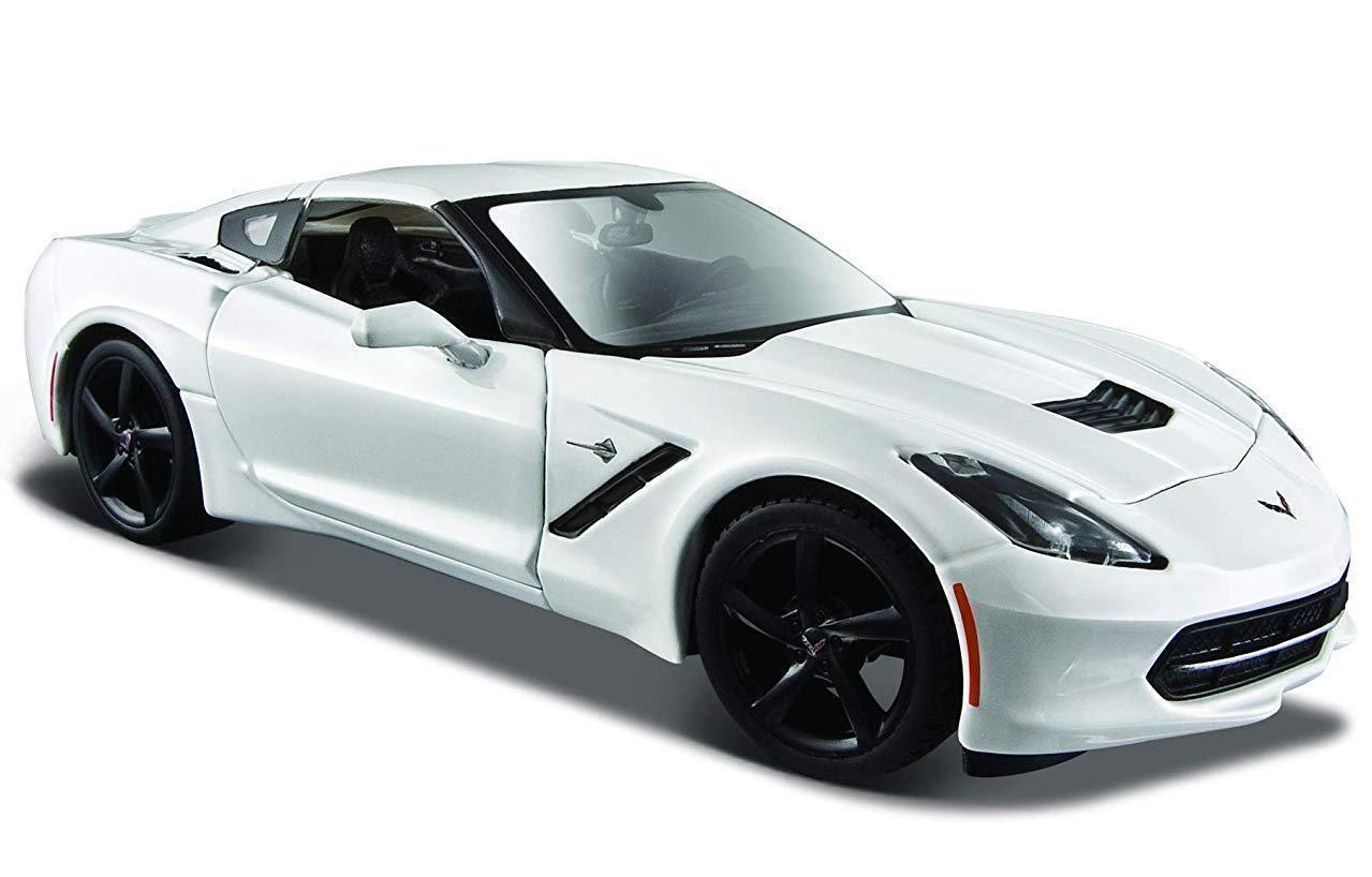 Машинка металлическая Chevrolet Corvette Stingray Coupe 2014, открывающиеся  двери и капот, вращающиеся резиновые колеса, масштабная коллекционная  модель Maisto Маисто 1:24 белая, Шевролет - купить с доставкой по выгодным  ценам в интернет-магазине OZON ...