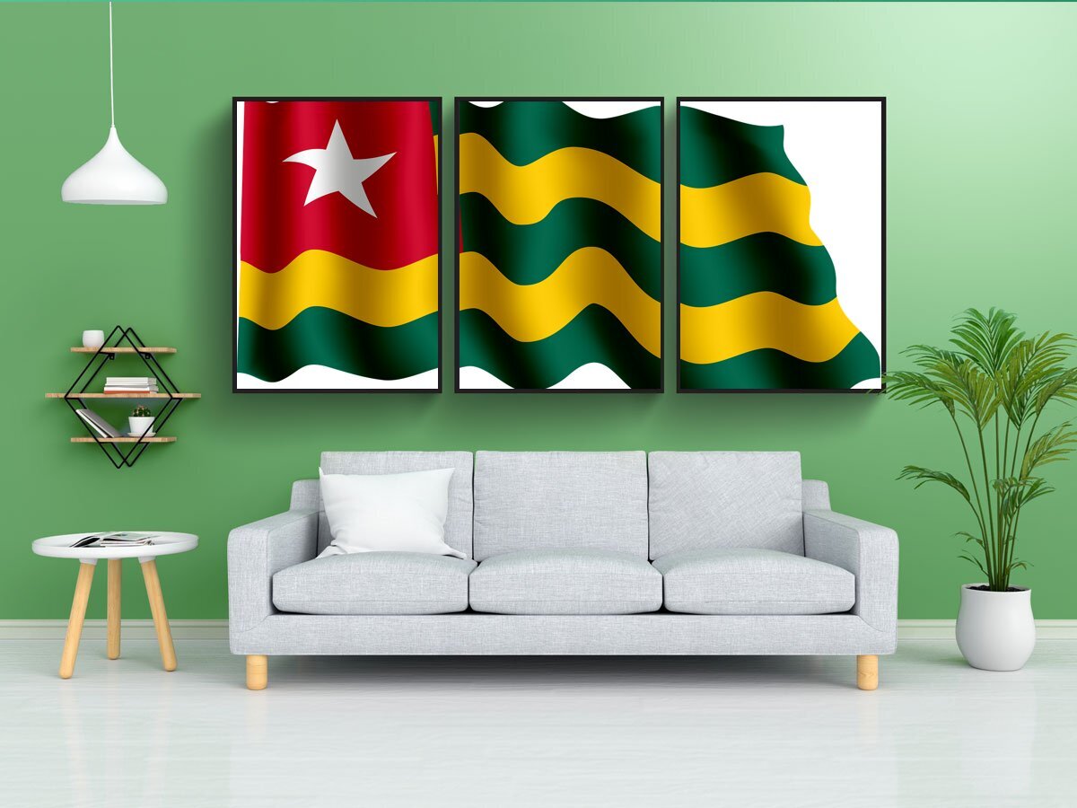 Толпа с флагами вектор. Эмодзи парламентер с флагом. Флаг мальчишник. Россияне с флагами. Идут с флагами.