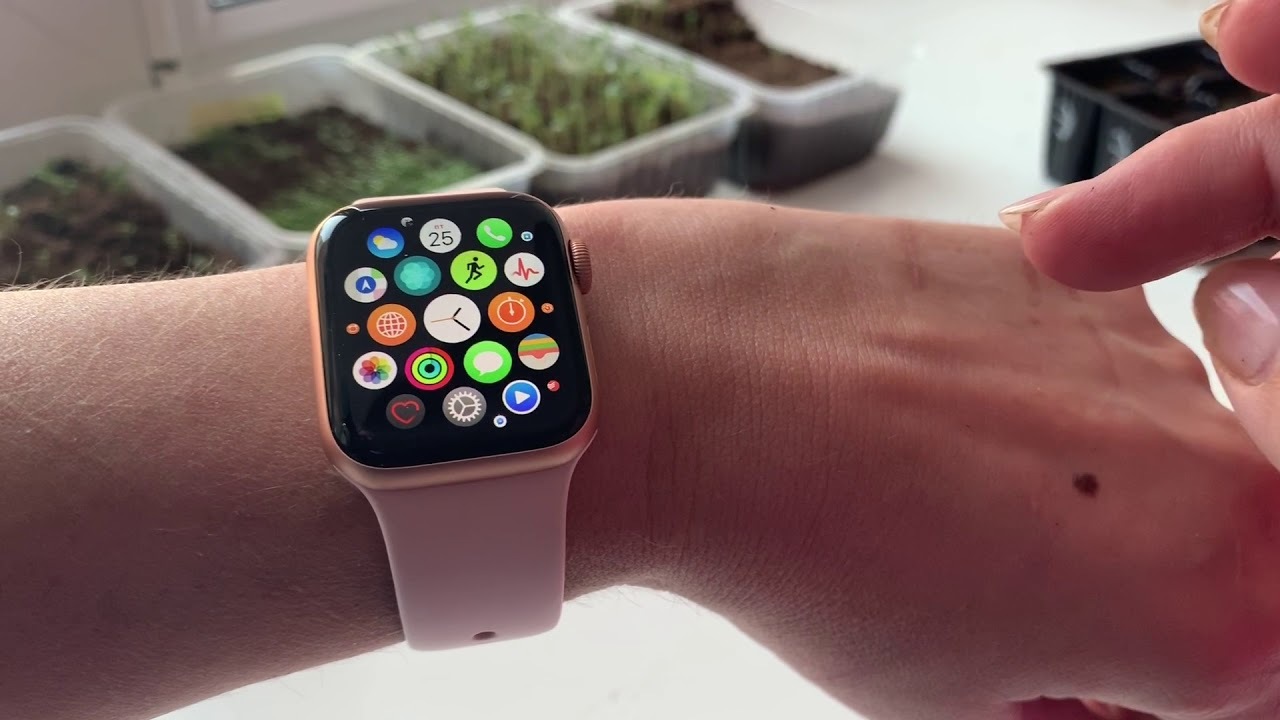 Apple watch 8 фото на руке