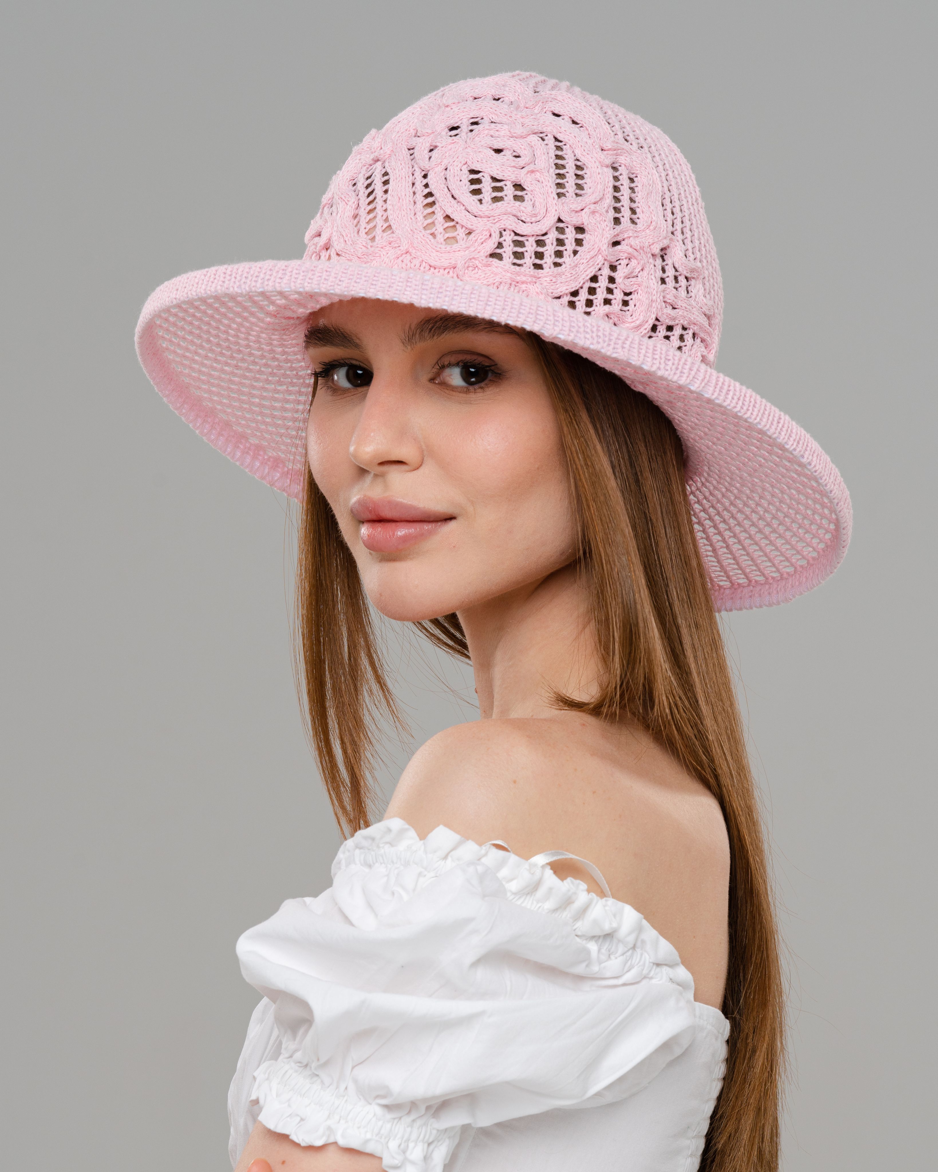 Шапочка the Virginia Pleated hat with a Rose