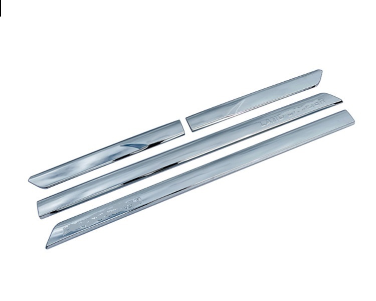 Лепнина orac decor. Спальня неоклассика икеа. Декор стен молдингами. Молдинги 2023. Спальня в неоклассическом стиле.