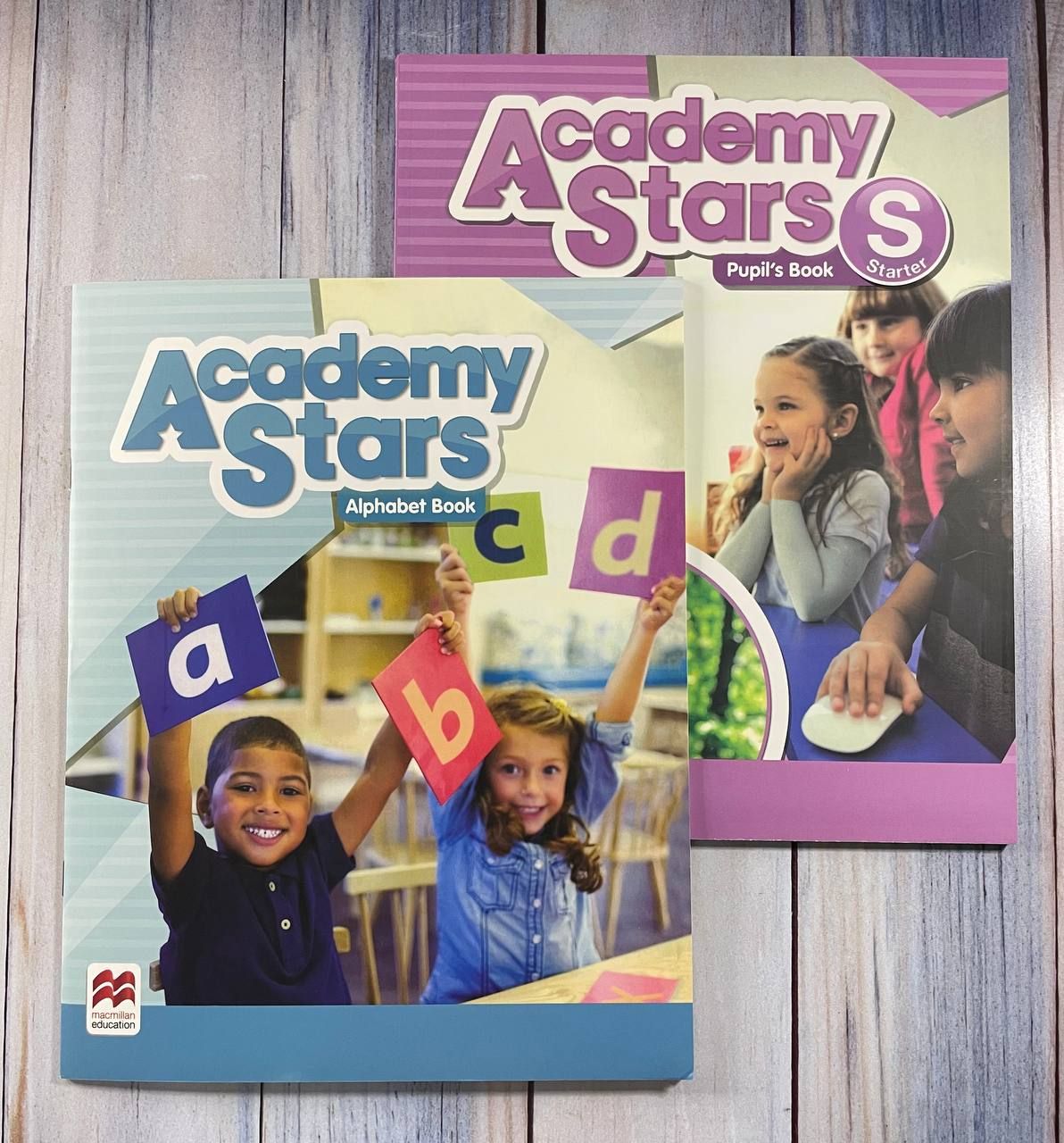 Academy stars учебники английский. Academy Stars Starter. Academy Stars Starter Alphabet. Academy Stars 1 pupils book. Academy Stars Alphabet book.