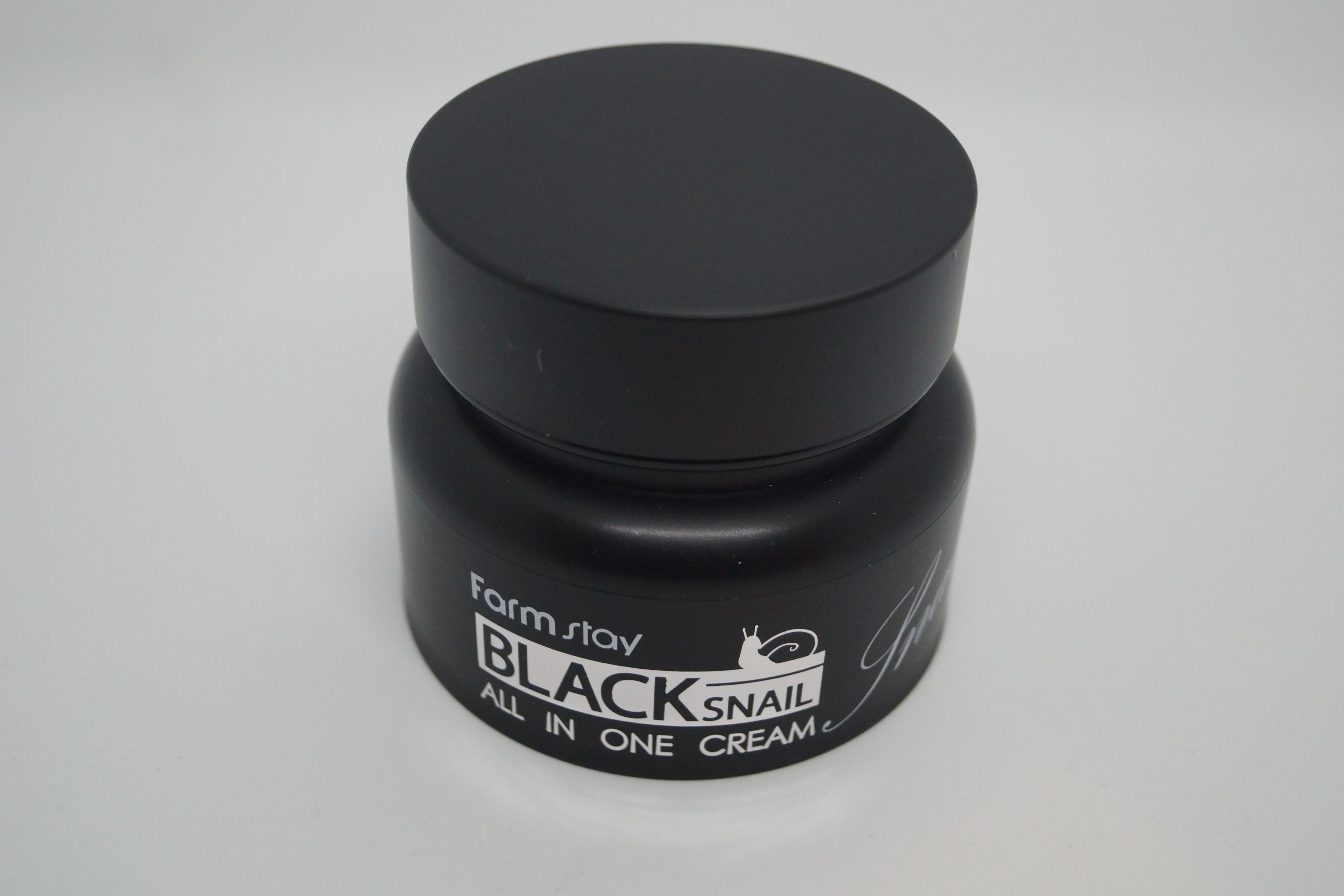 Farm stay black snail. Farmstay Black Snail all-in one Cream 100ml. Farmstay Black Snail all in one Cream восстанавливающий крем для лица. Farm stay Black Snail Deep. Sinabro the real Black Snail all-in-one Cream крем для лица.