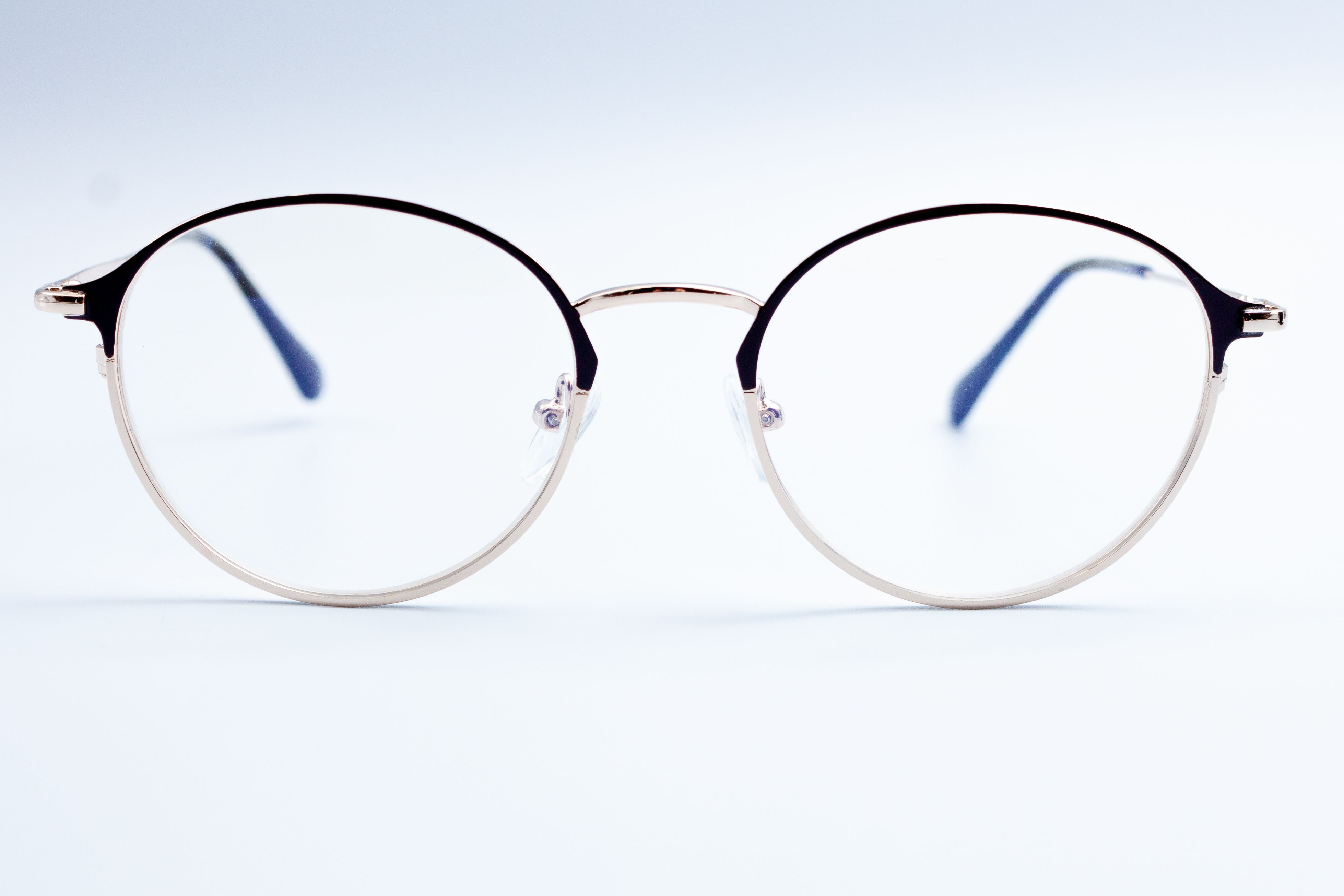 Почему очки назвали очками. Готовые очки для зрения с диоптриями. Очки для зрения сложенные. Очки для близи форма. Двойные очки называются.