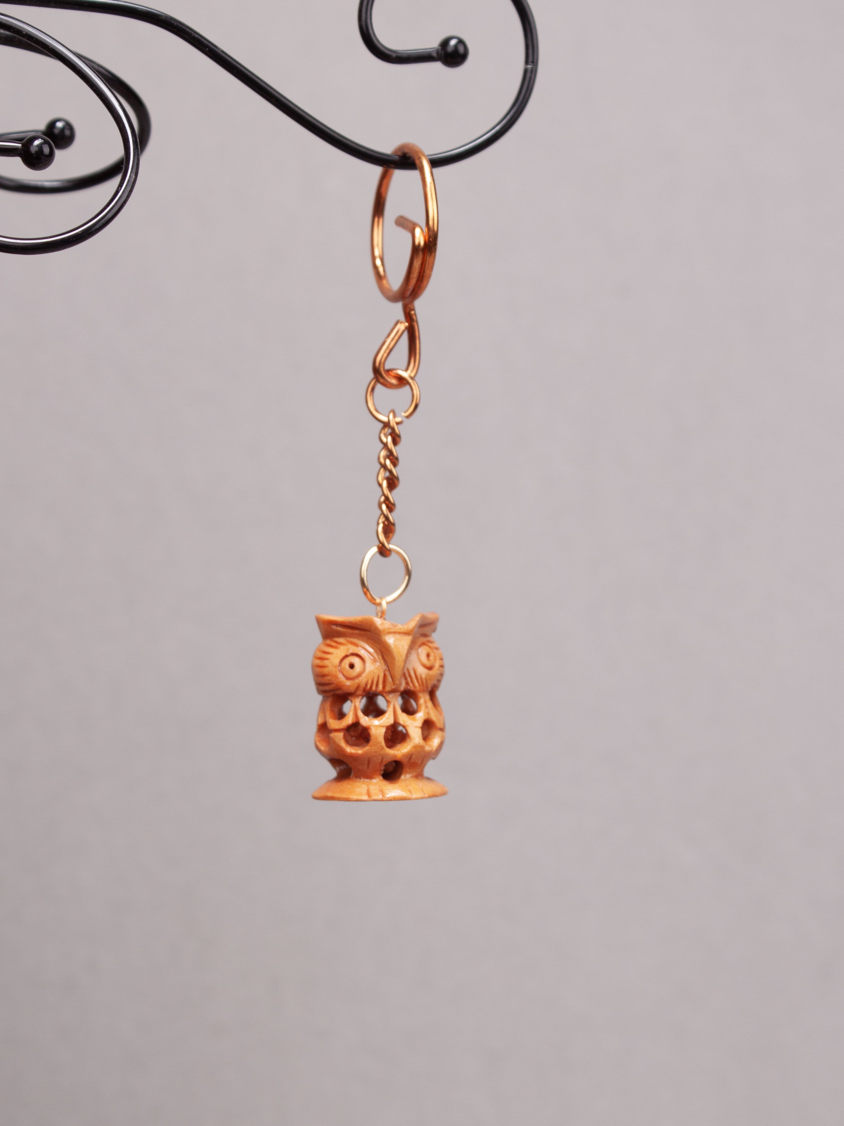 Черепашьи панцири древнего китая. Брелок из дерева медведь. Искусство японии нэцкэ. Брелок хотей. Резьба по дереву брелок.