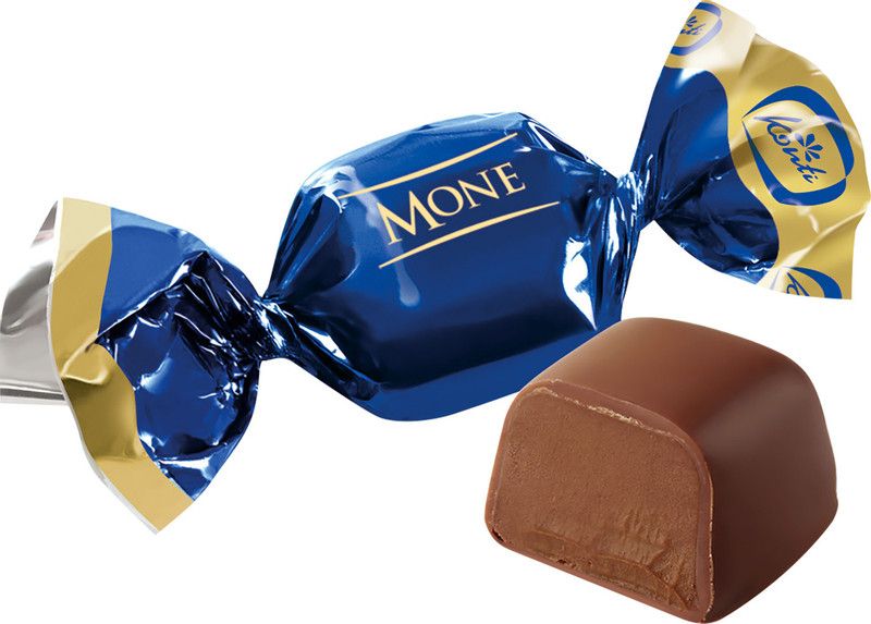 шоколадные конфеты в синей обертке