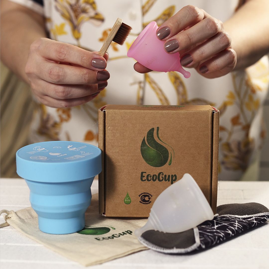 Менструальные чаши EcoCup размер S, L с аксессуарами - купить с доставкой  по выгодным ценам в интернет-магазине OZON (467818097)