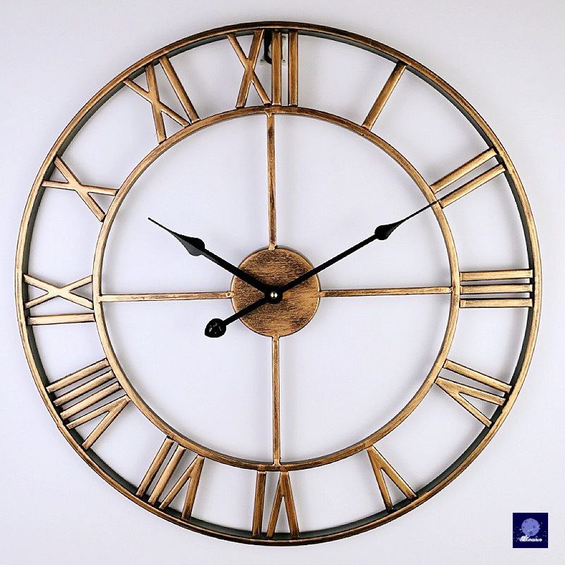 Металлический циферблат. Часы лофт металл римские 40см. Часы настенные. Интерьерные часы. Часы настенные металлические.