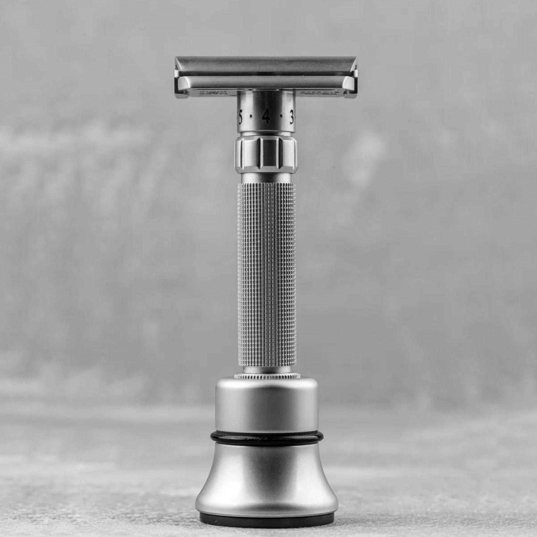 Регулируемая Т-образная бритва Pearl Flexi Adjustable Safety Razor v.2