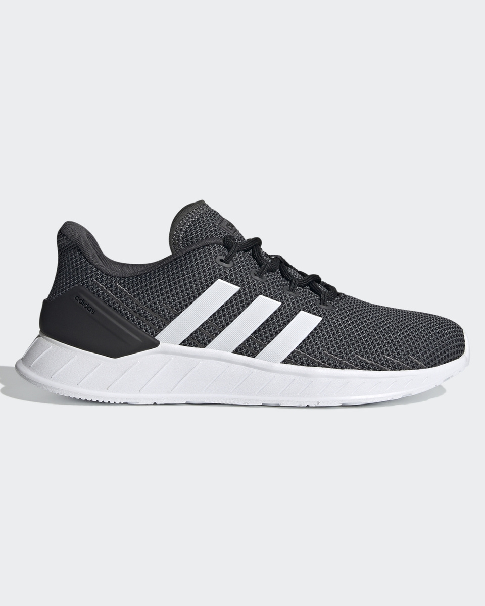 adidas questar all black