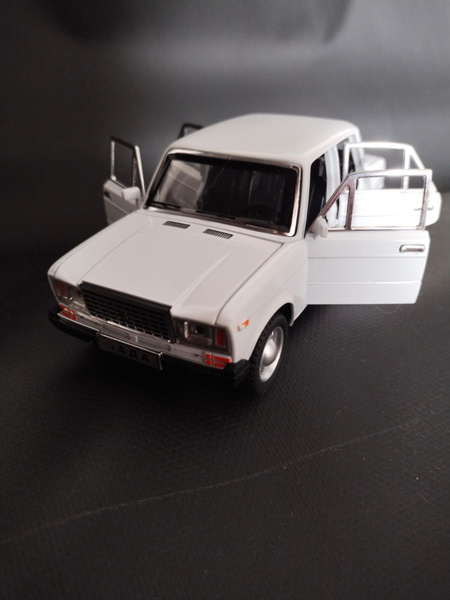Lada VAZ-2107 коллекционная металлическая инерционная машинка, модель 1 ...