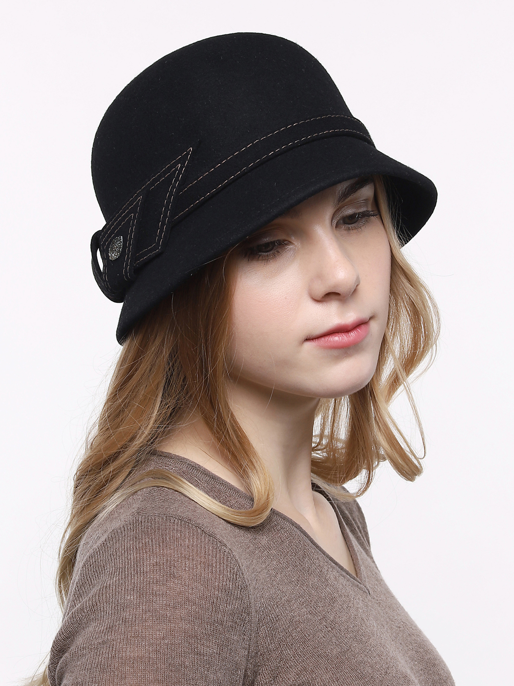 Фетровая шляпа купить москва. Шляпа женская. Фетровая шляпа. Серая фетровая шляпа женская. Шляпа фетровая финская.