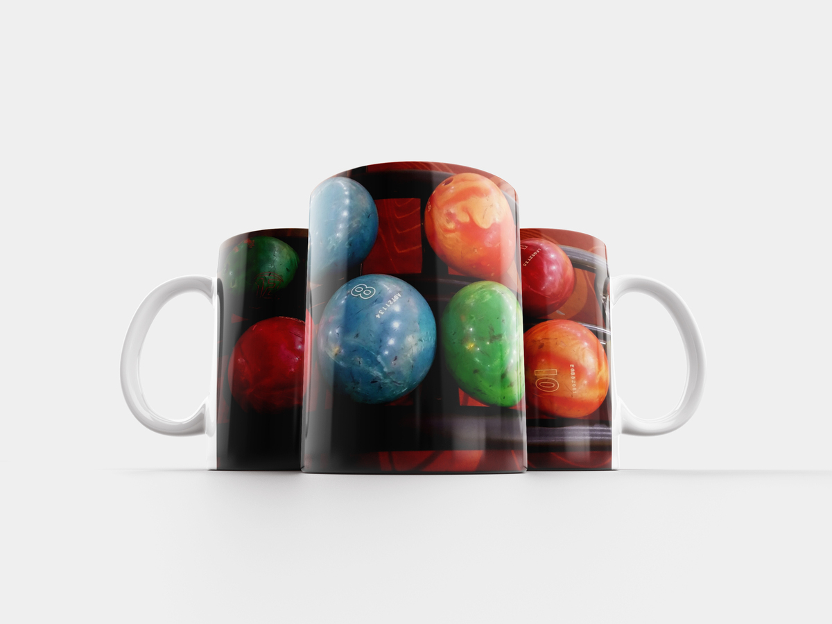 Кружок боулинг. Мяч для боулинга. Bowling Ball Mug боулинг Кружка. Числа в кружке боулинг.