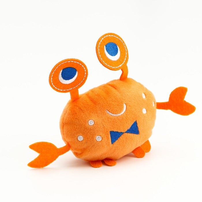 Собак крабы. Крабовые собаки. Игрушка для собак краб в мячике. Краб мягкая игрушка большая. Смешные моменты с животными.