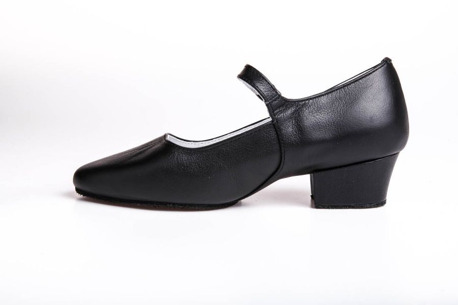 Туфли вариант. Туфли вариант. Туфли вариант. Туфли гришко танцевальные народные. Туфли для характерного танца.