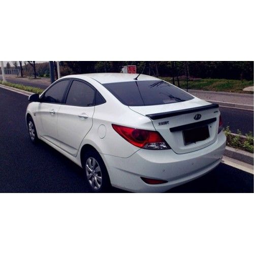 HyundaiSolaris1Спойлер