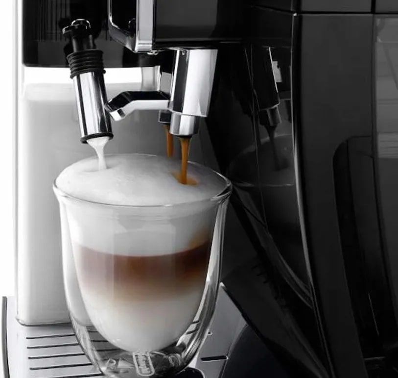 70. 70. 85. Кофемашина delonghi ecam370. 70, черный.