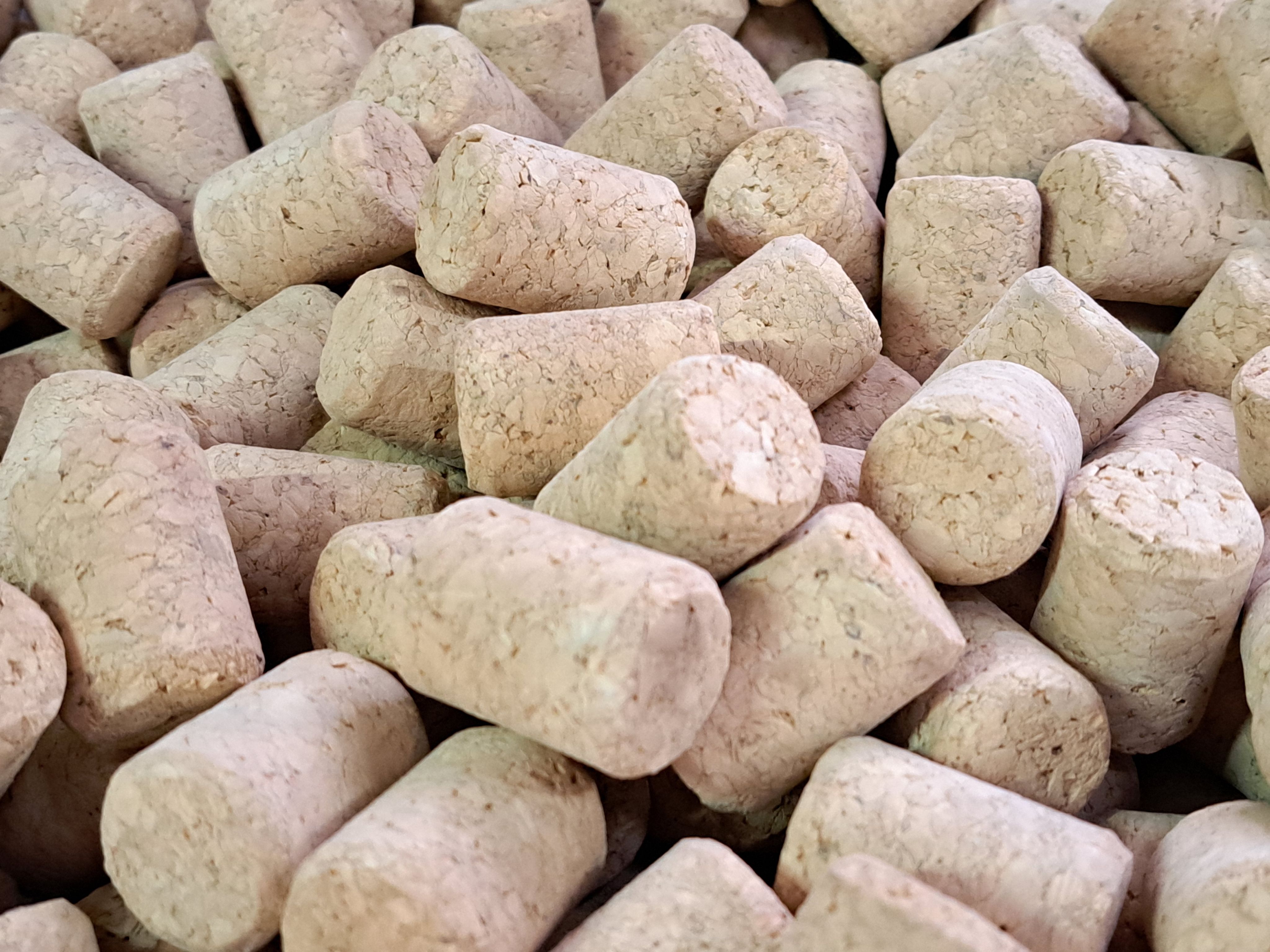 бутылка домашний самогон 0,5 л. 5 для самогона. 25. 7л "самогон" с пробкой. бутылка ds500.