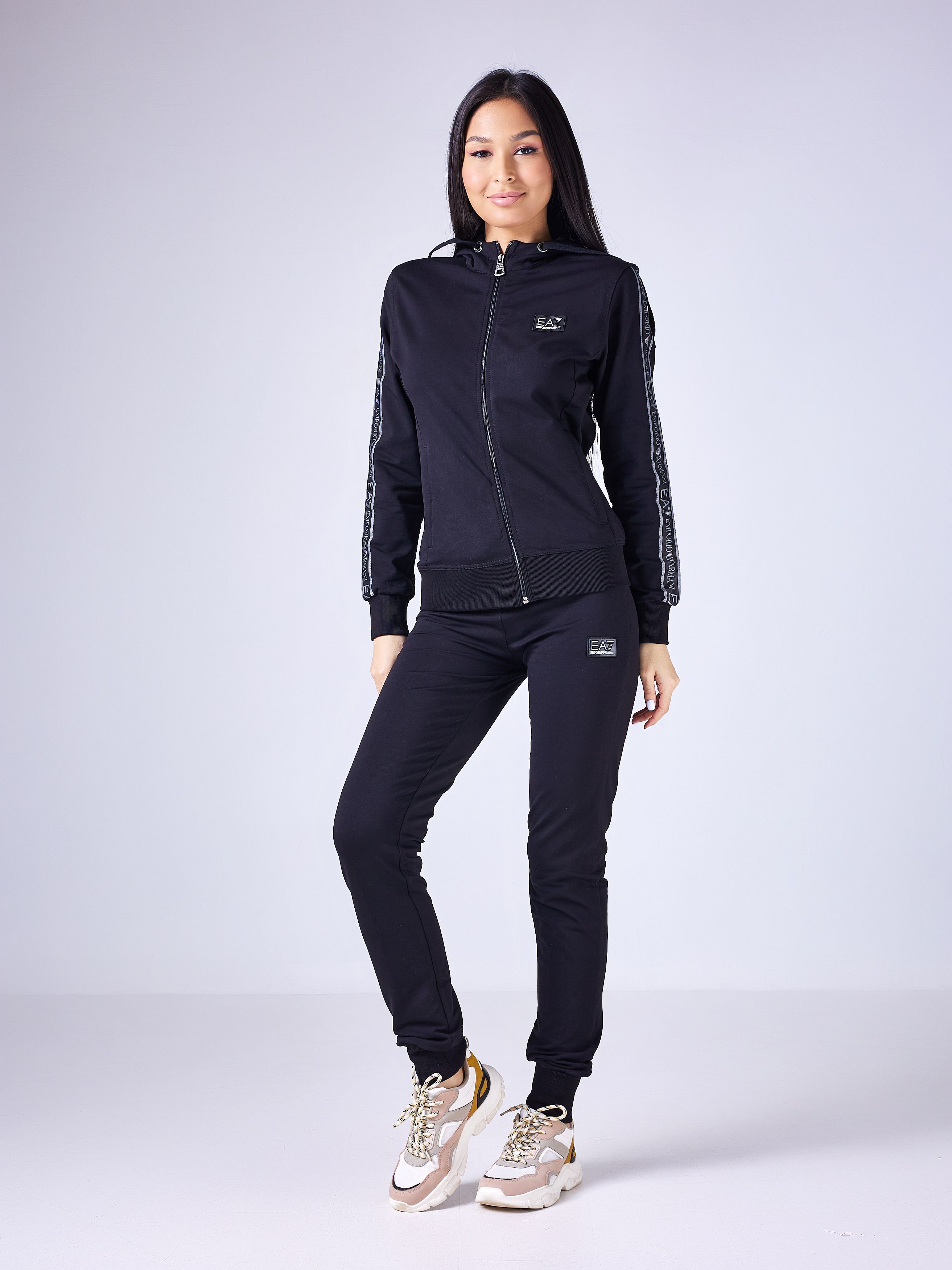 Купить Армани Спортивная Женская