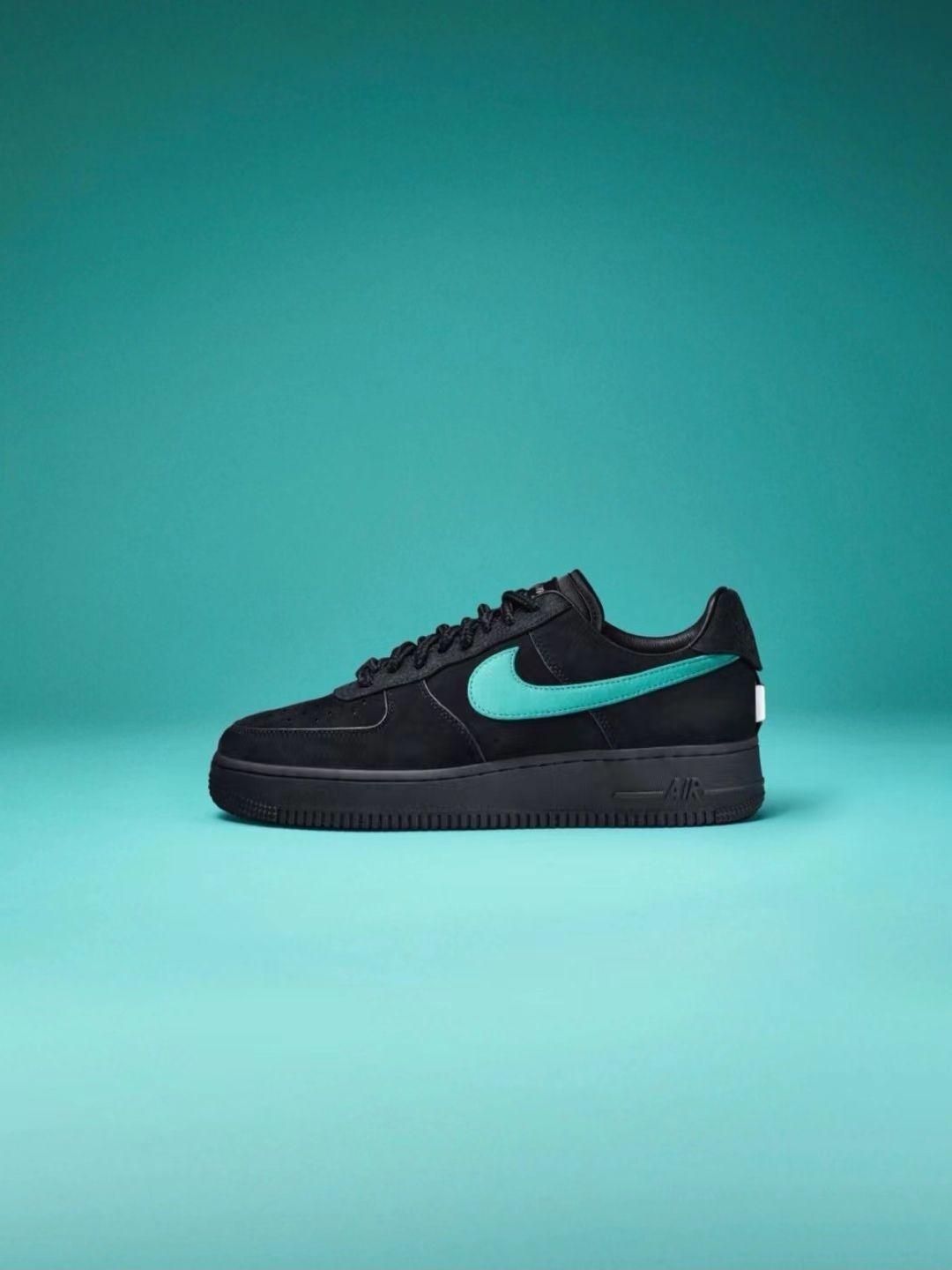 Nike Air Force 1 Low Tiffany & co. 1837