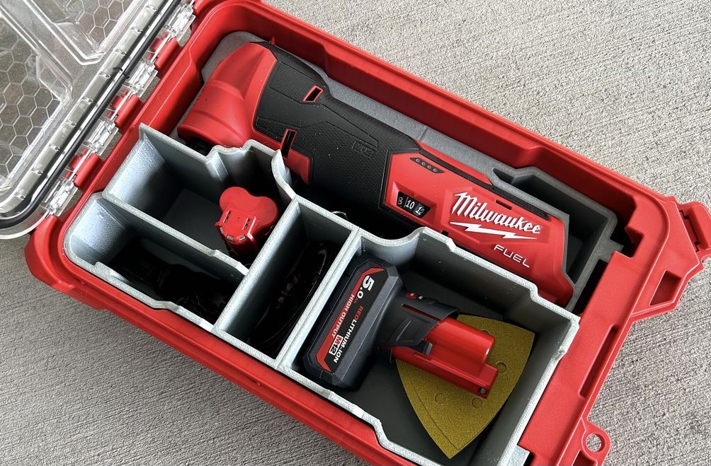 КомплектвставоквкомпактныйорганайзерMilwaukeePackoutдляреноватораMilwaukeeM12FUELOscillatingMulti-Tool